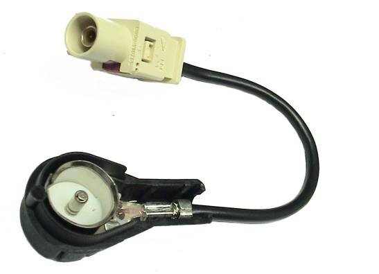 Audi/ VW Antennenadapter FAKRA - 50 Ohm ISO