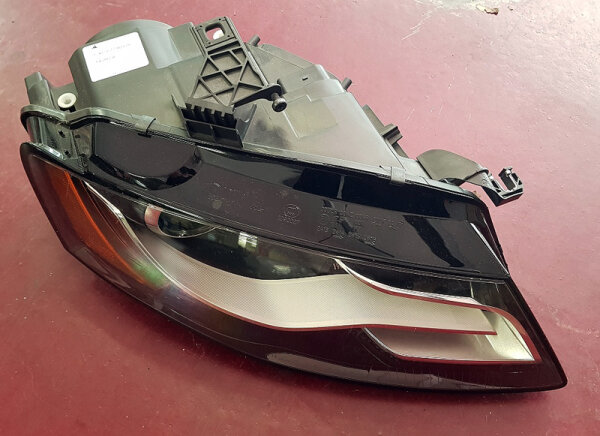 Audi A4 8K Xenonscheinwerfer Xenon Scheinwerfer Rechts 130702280300 US-Model