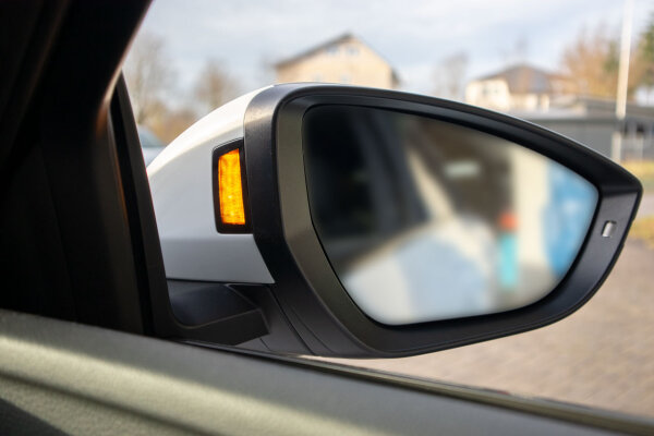 Spurwechselassistent (Audi side assist) für Audi e-tron GE